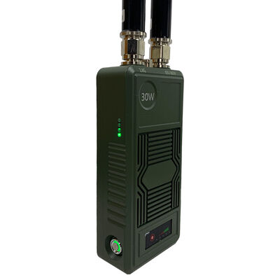 comprare Disturbatore di droni portatile con disturbo ad alta efficienza e copertura dual-band per la difesa anti-drone fabbricazione online
