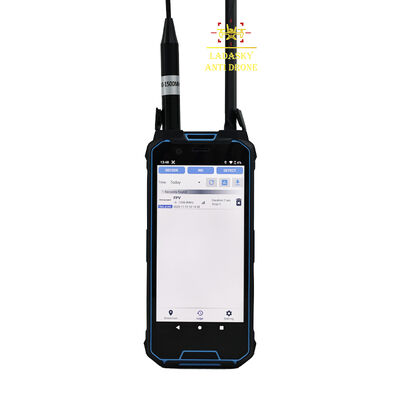 comprare Soluzione portatile e compatta per la rilevazione di droni, portata fino a 3 km, analisi completa 100-6000 MHz, identificazione e tracciamento in tempo reale di UAV, ideale per le unità di pubblica sicurezza fabbricazione online